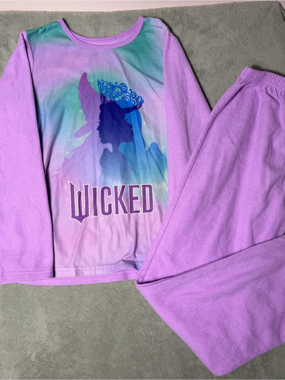 Girls' Purple Ombre 'Wicked' Pajama Set